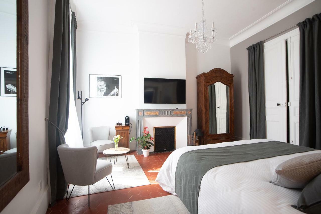 La Domitia - Maison D'Hotes, Massages & Bien-Etre Montbazin Екстер'єр фото